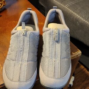 Easy Spirit Taupe Slip-On Shoes